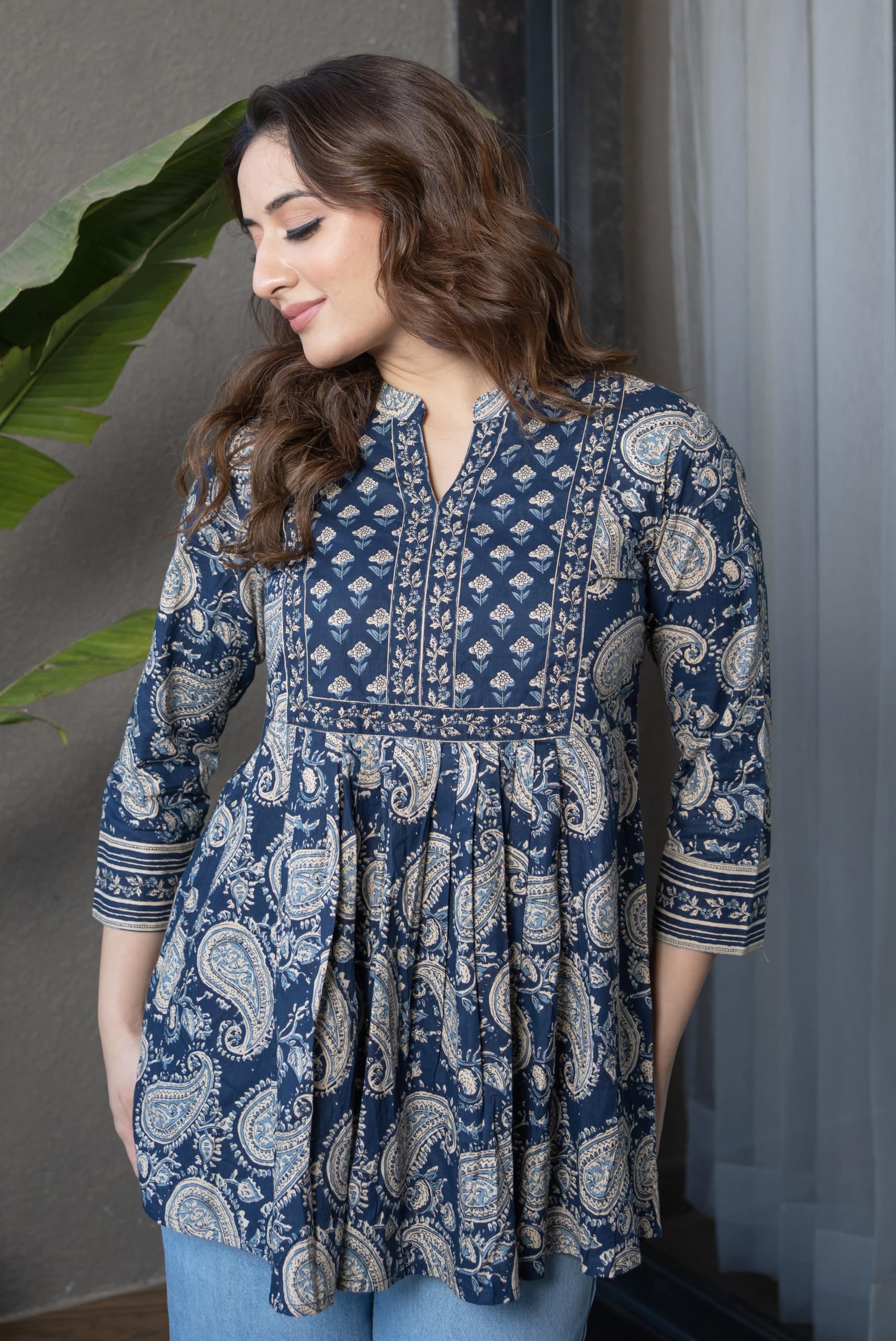 Arayna Women's Pure Cotton Paisley Printed Tunic Top – Comfortable Everyday Wear